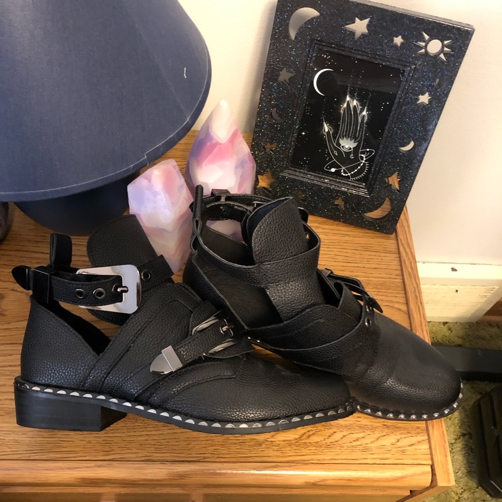 Missguided Black Cut Out Ankle Boots